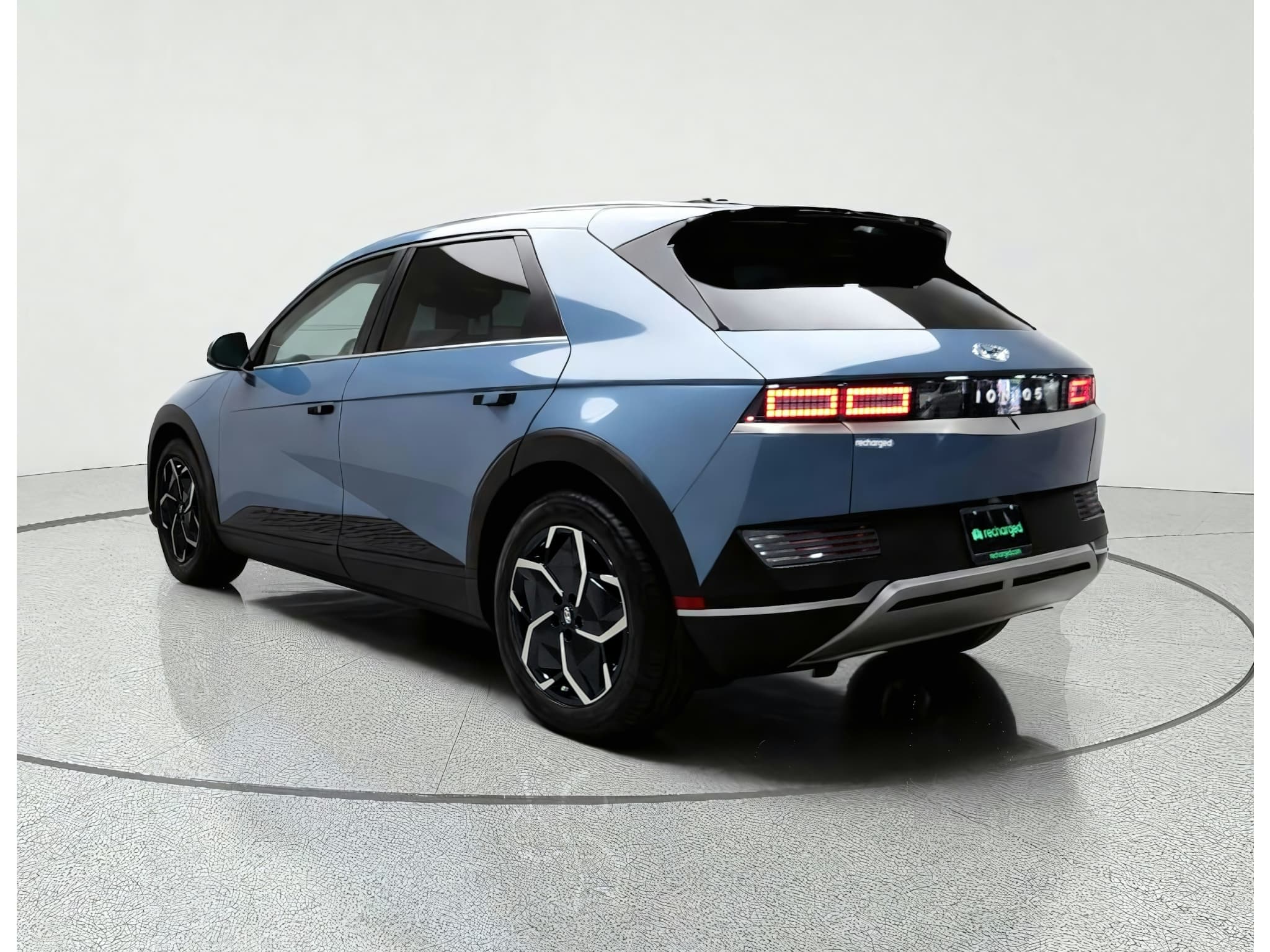 2023 Hyundai IONIQ 5 view 7