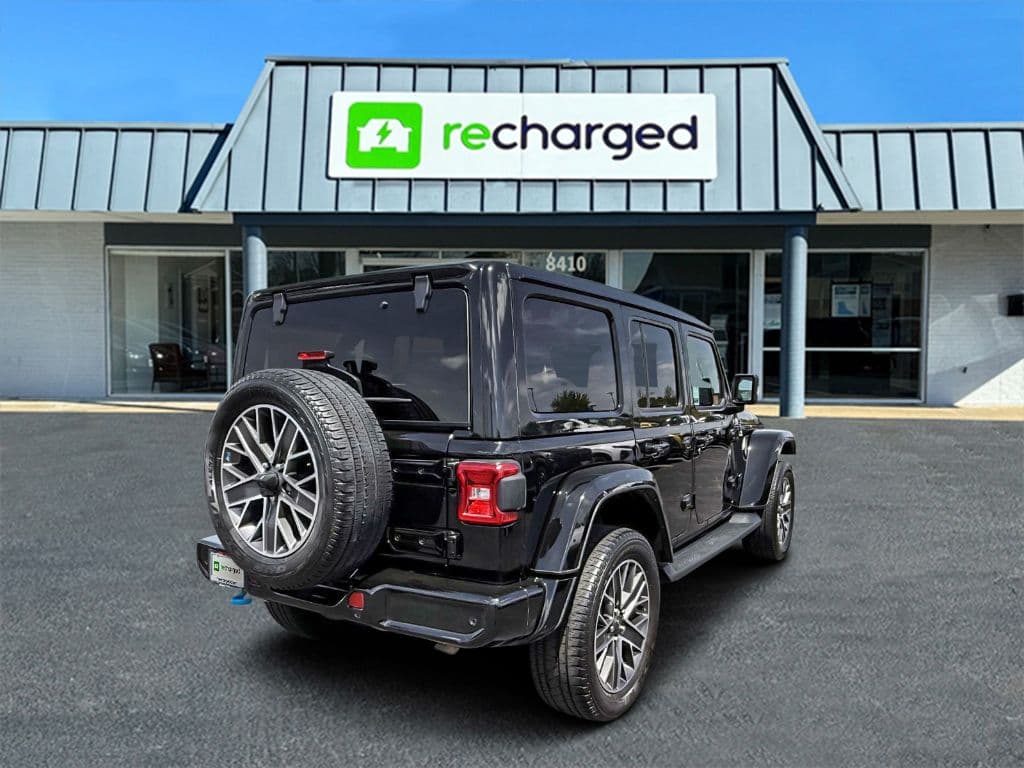 2022 Jeep Wrangler view 6