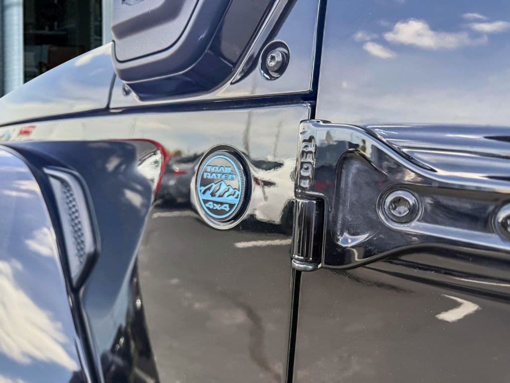 2022 Jeep Wrangler view 31