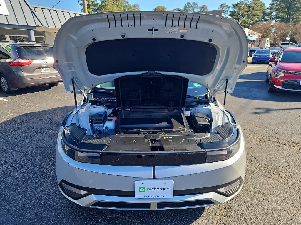 2023 Hyundai IONIQ 5 view 24