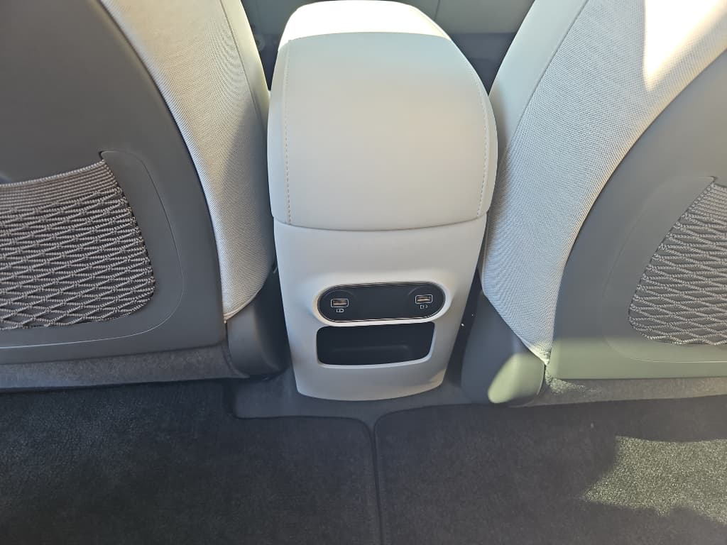 2023 Hyundai IONIQ 5 view 22