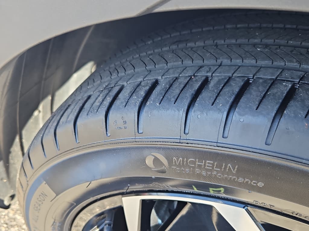 2023 Hyundai IONIQ 5 view 30