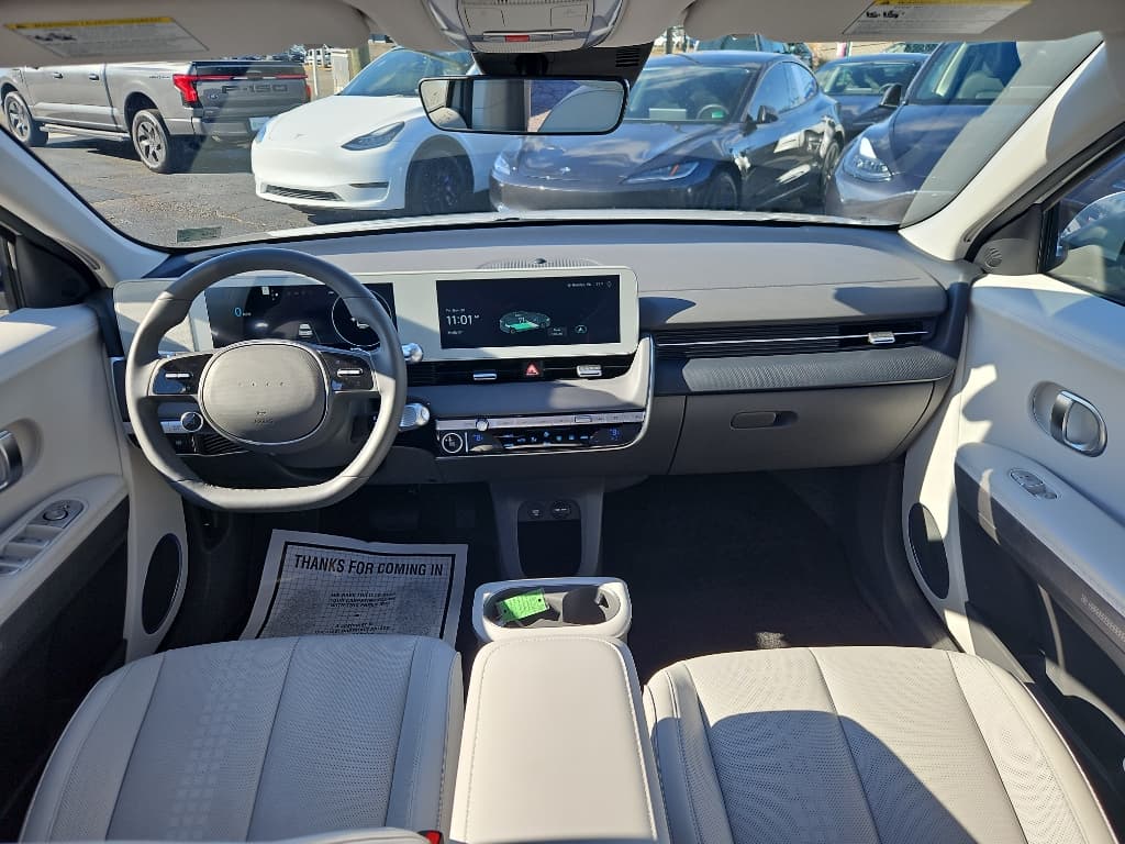 2023 Hyundai IONIQ 5 view 16