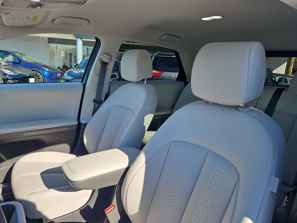 2023 Hyundai IONIQ 5 view 23