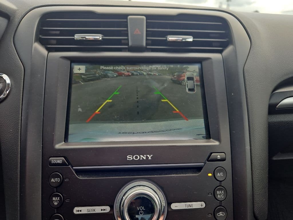 2018 Ford Fusion Energi view 10