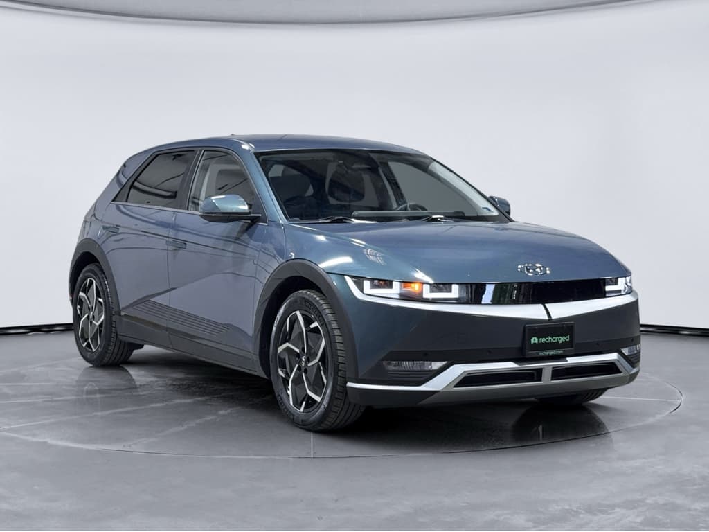 2023 Hyundai IONIQ 5 view 4
