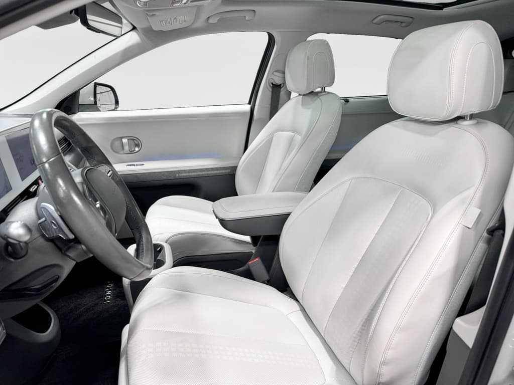 2023 Hyundai IONIQ 5 view 17