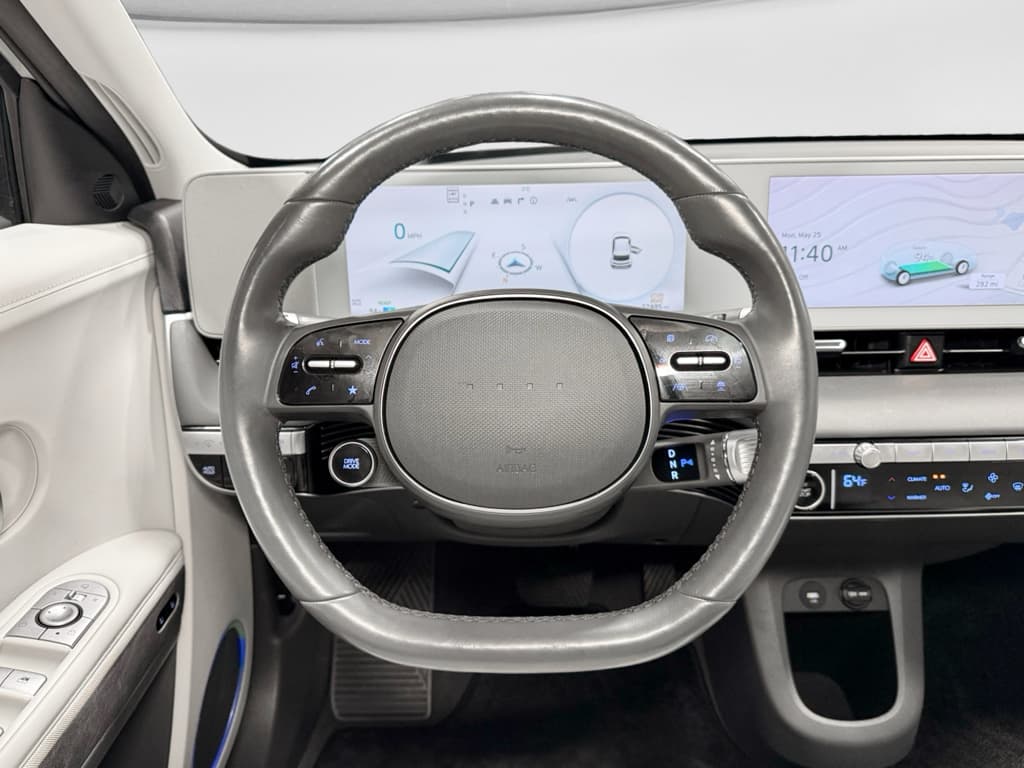 2023 Hyundai IONIQ 5 view 8