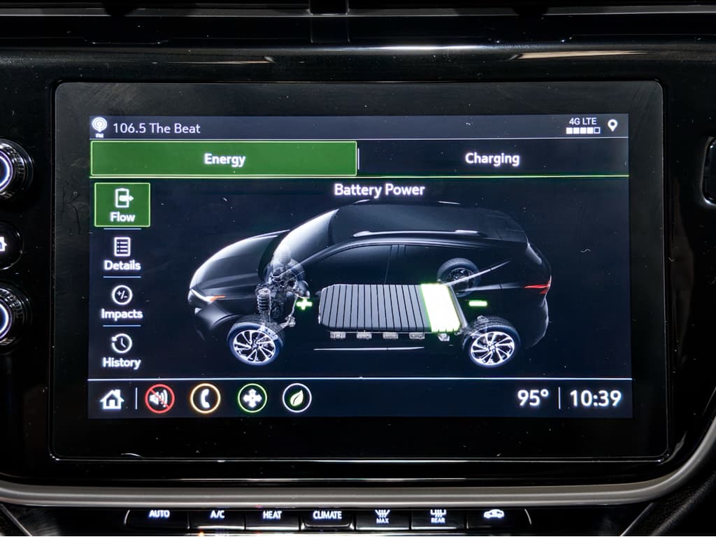 2023 Chevrolet Bolt EUV view 10
