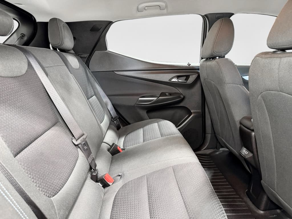 2023 Chevrolet Bolt EUV view 21