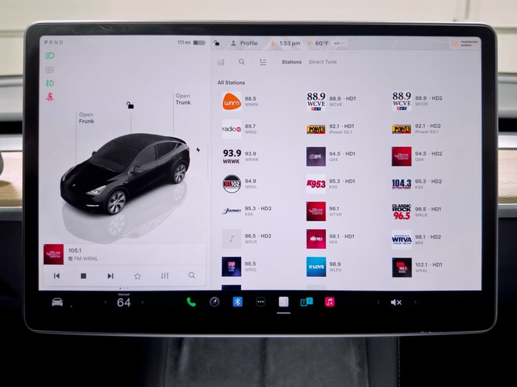 2023 Tesla Model Y view 13