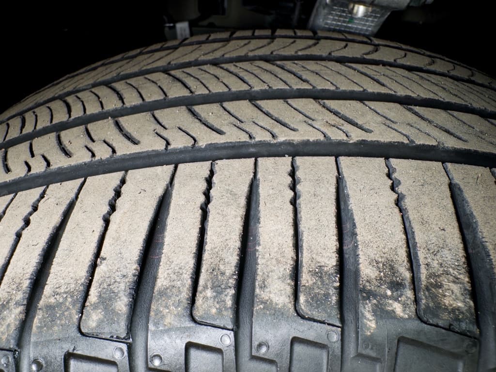 2023 Tesla Model Y view 33