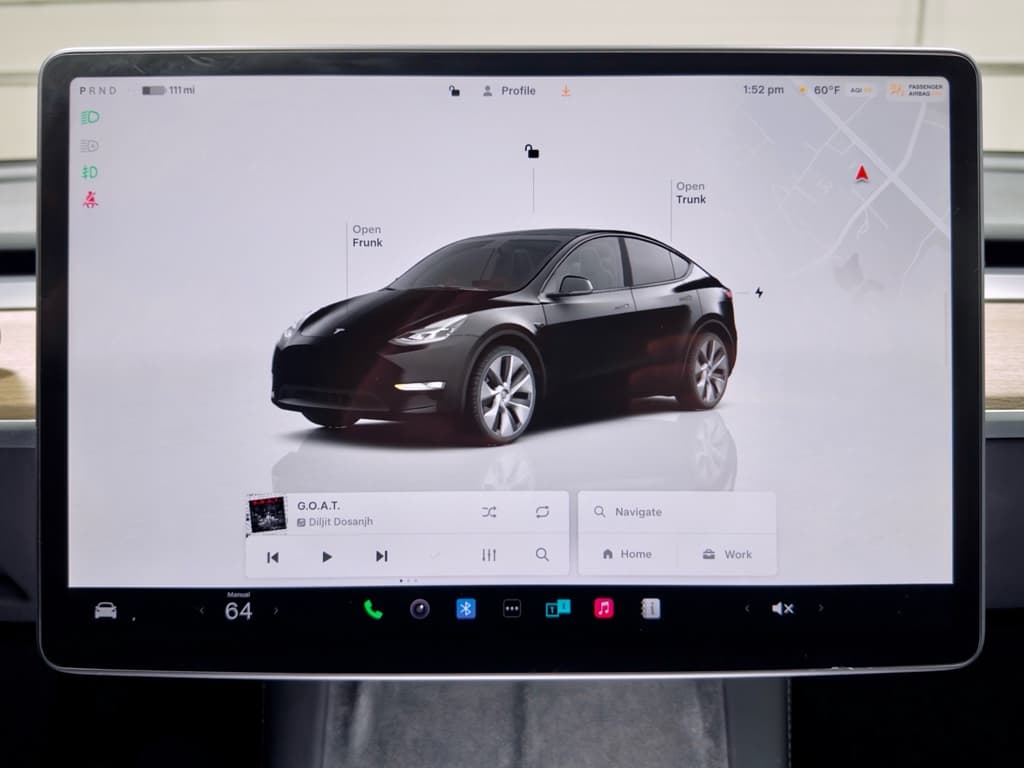 2023 Tesla Model Y view 9