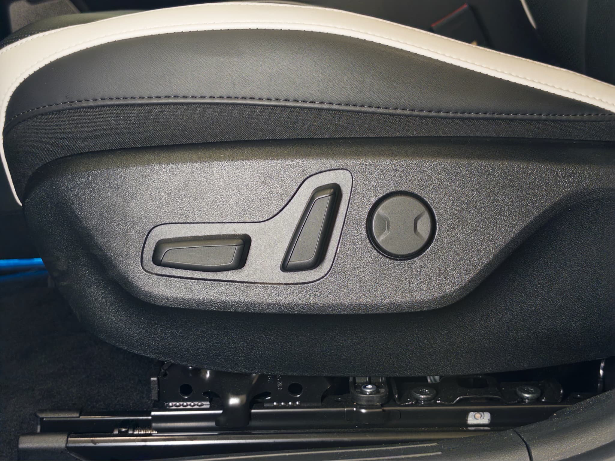 2024 Kia EV6 view 6