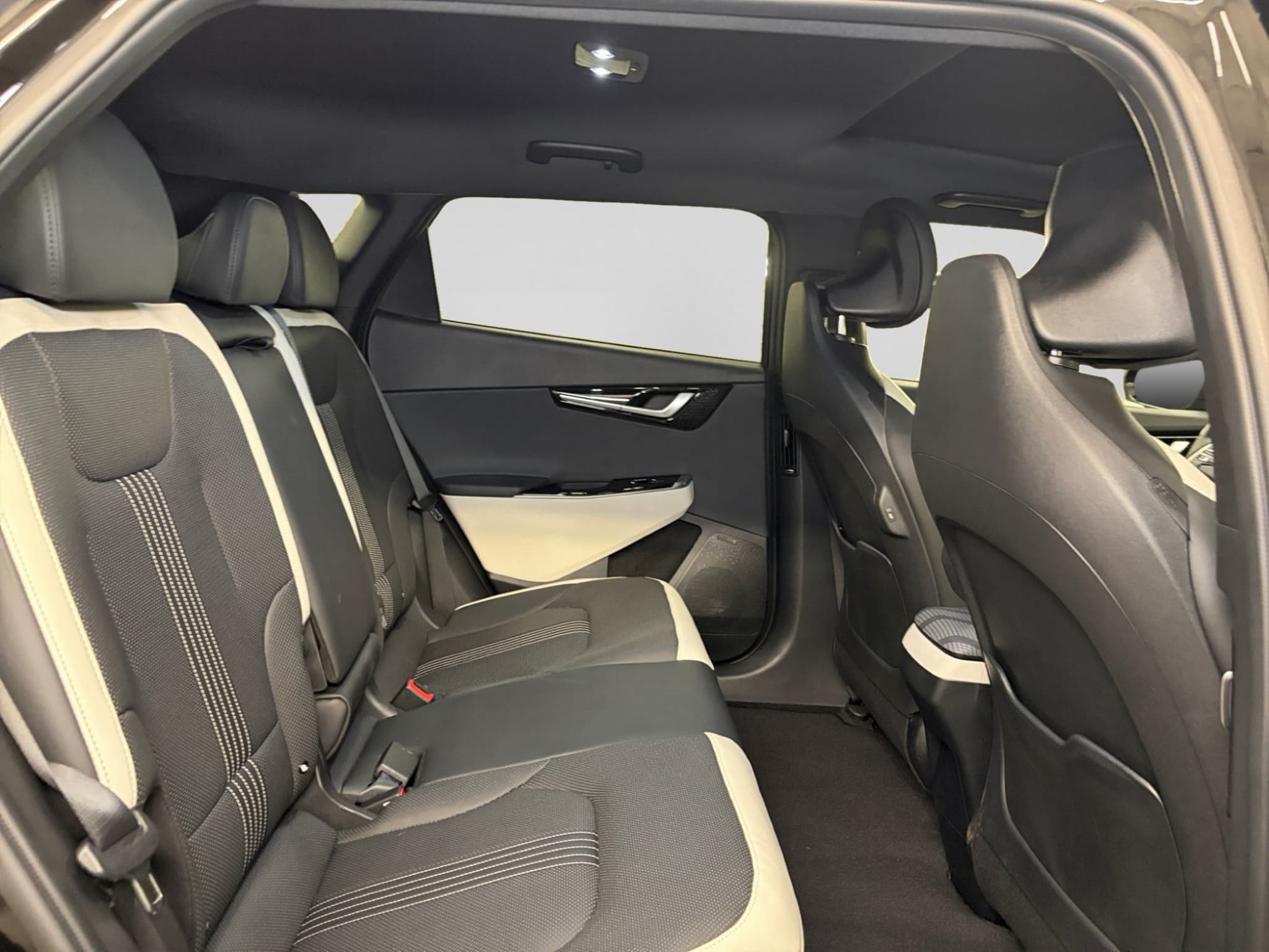 2024 Kia EV6 view 20