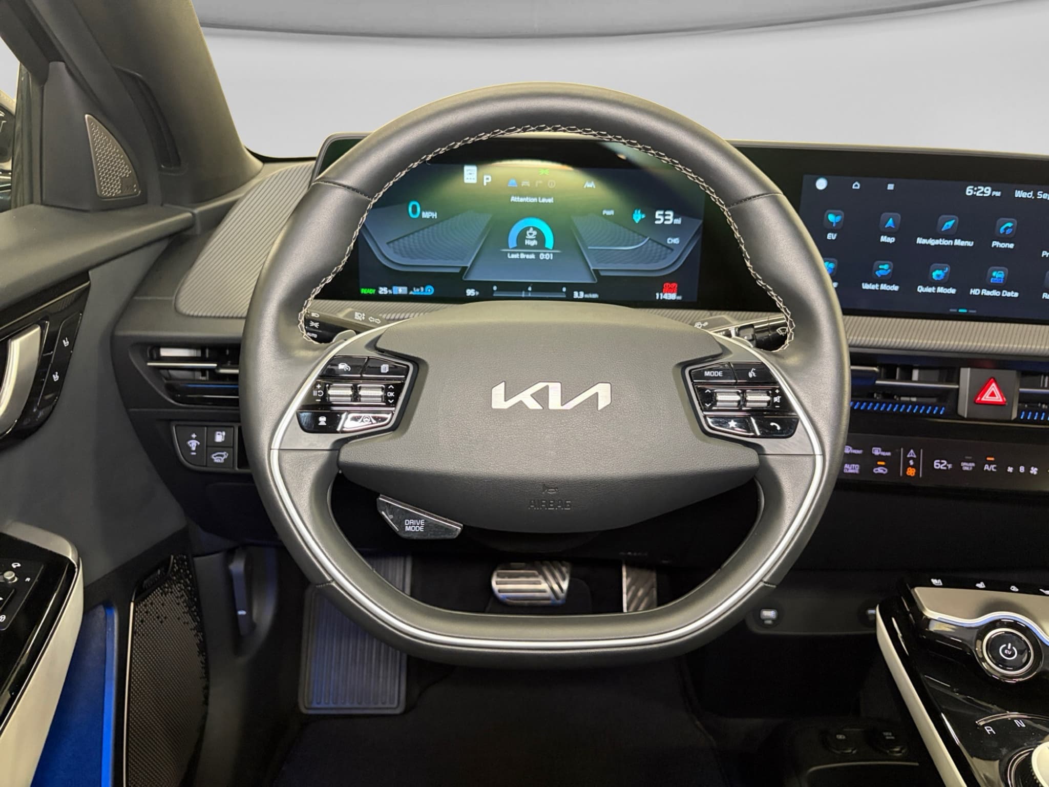 2024 Kia EV6 view 8