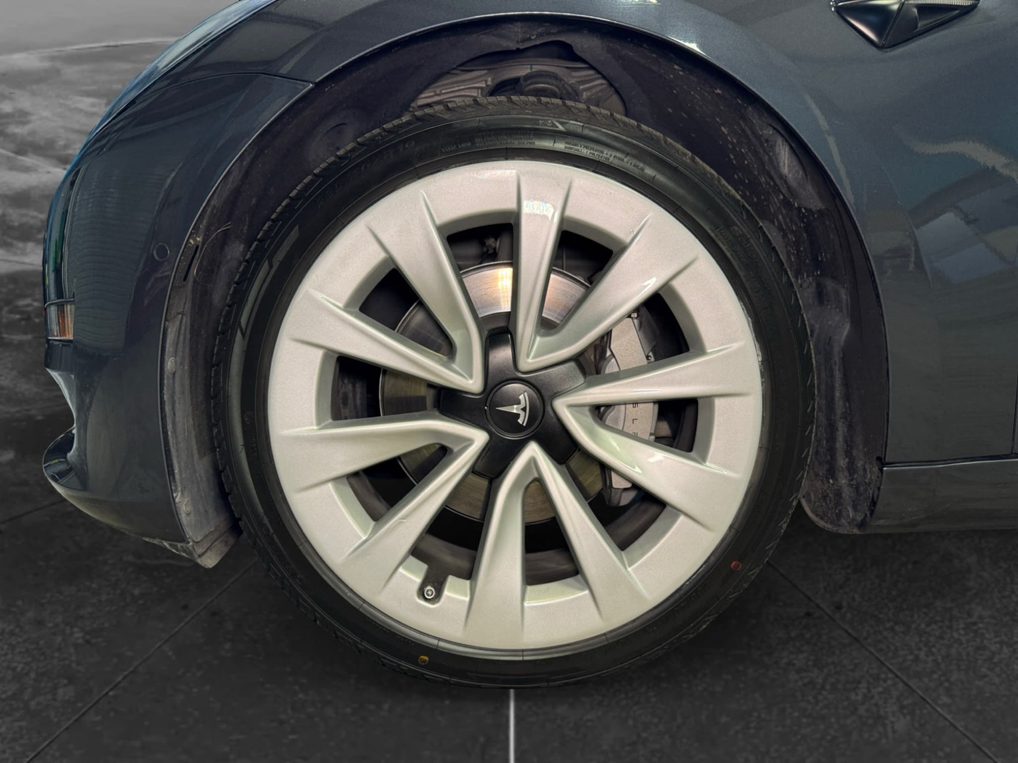2022 Tesla Model 3 view 30
