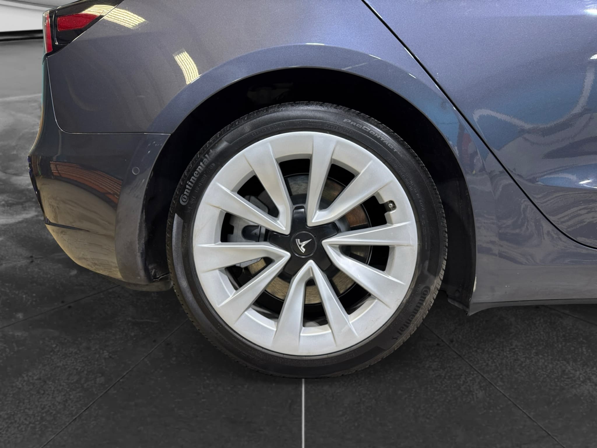 2022 Tesla Model 3 view 36