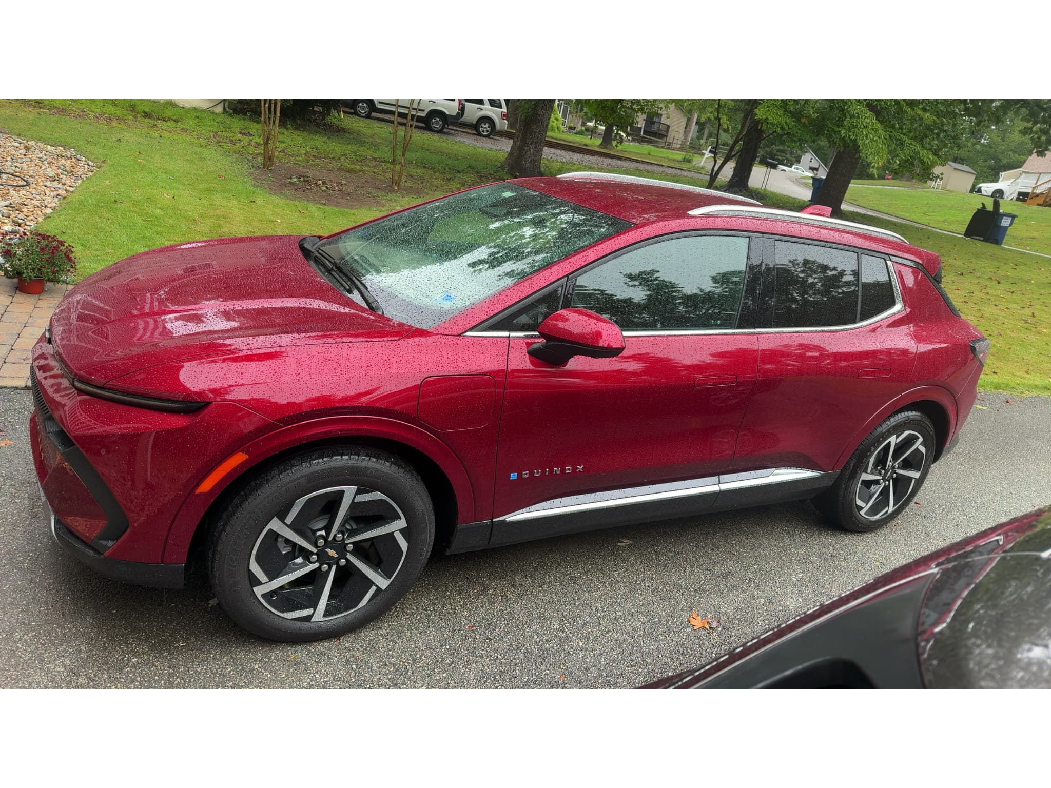 2025 Chevrolet Equinox EV view 2