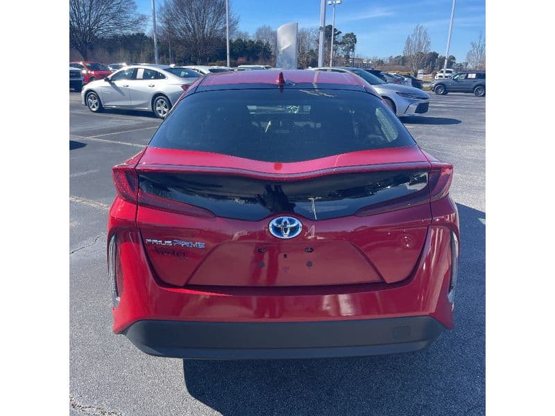 2021 Toyota Prius Prime view 4