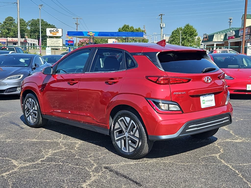 2023 Hyundai Kona EV view 2