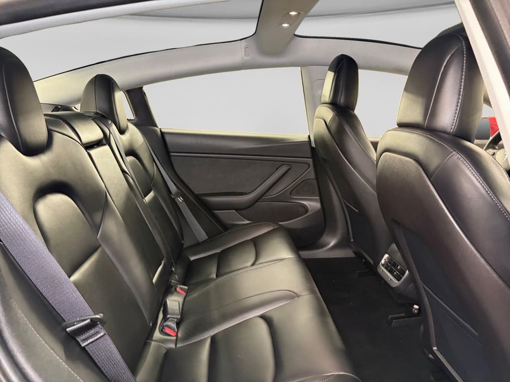 2019 Tesla Model 3 view 21