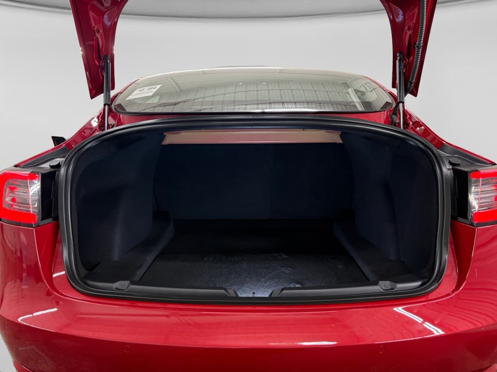 2019 Tesla Model 3 view 37