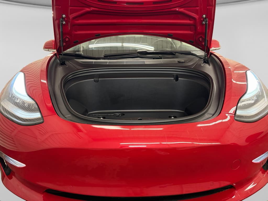 2019 Tesla Model 3 view 36