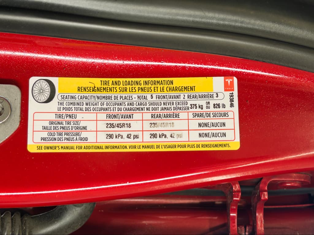2019 Tesla Model 3 view 26
