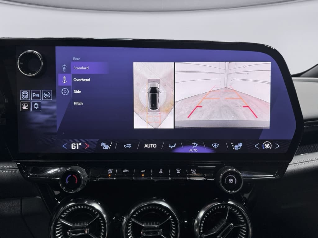 2025 Chevrolet Blazer EV view 14