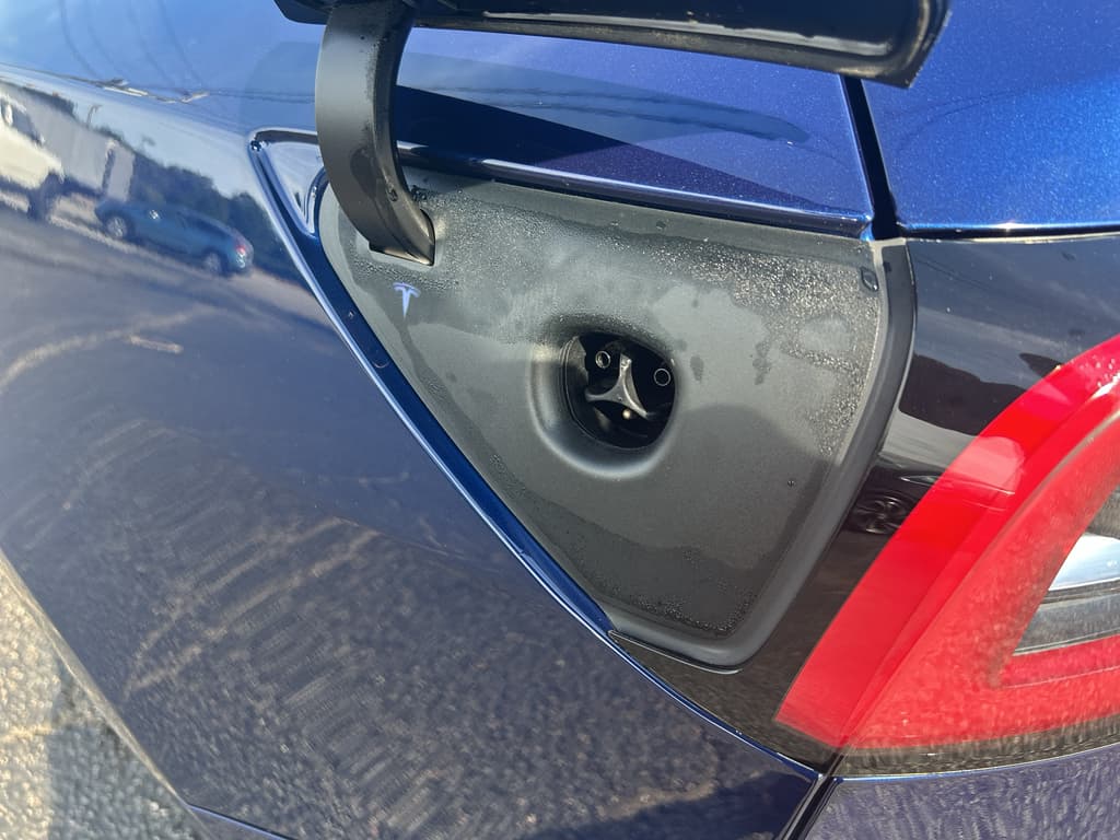 2022 Tesla Model 3 view 5