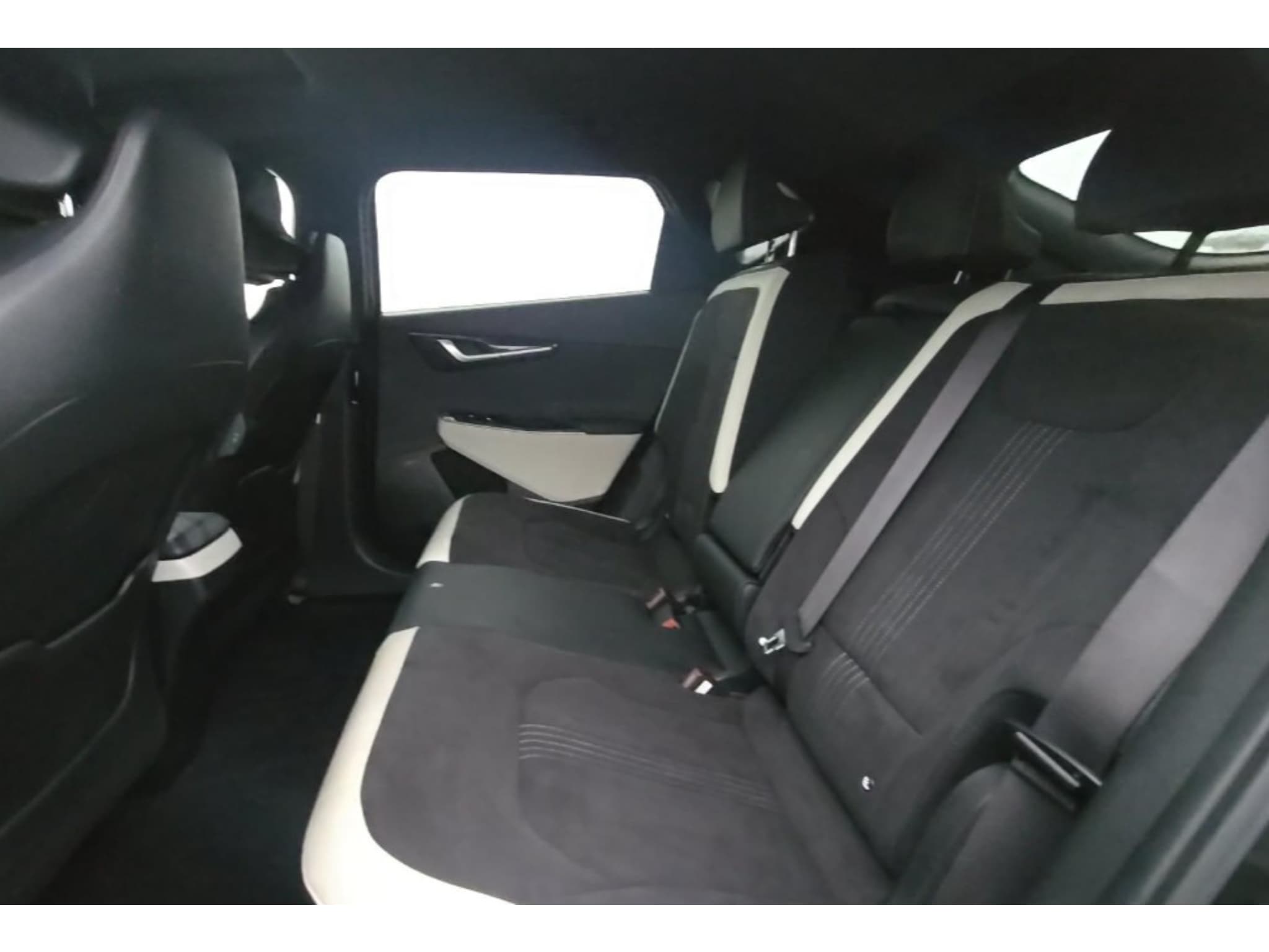 2024 Kia EV6 view 6