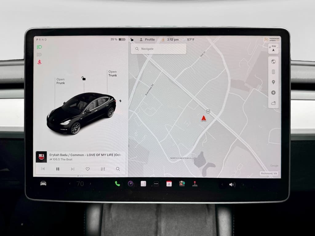 2019 Tesla Model 3 view 8