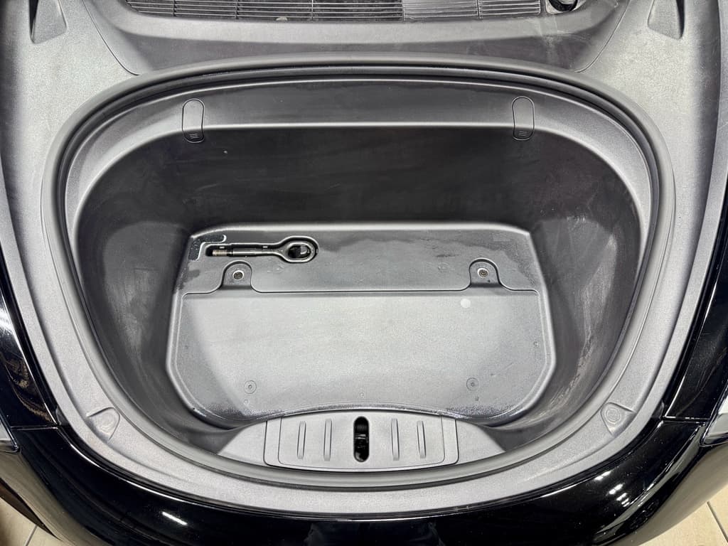 2019 Tesla Model 3 view 23