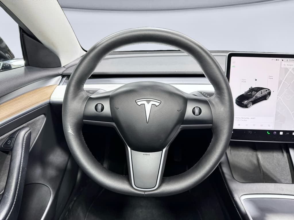 2019 Tesla Model 3 view 7