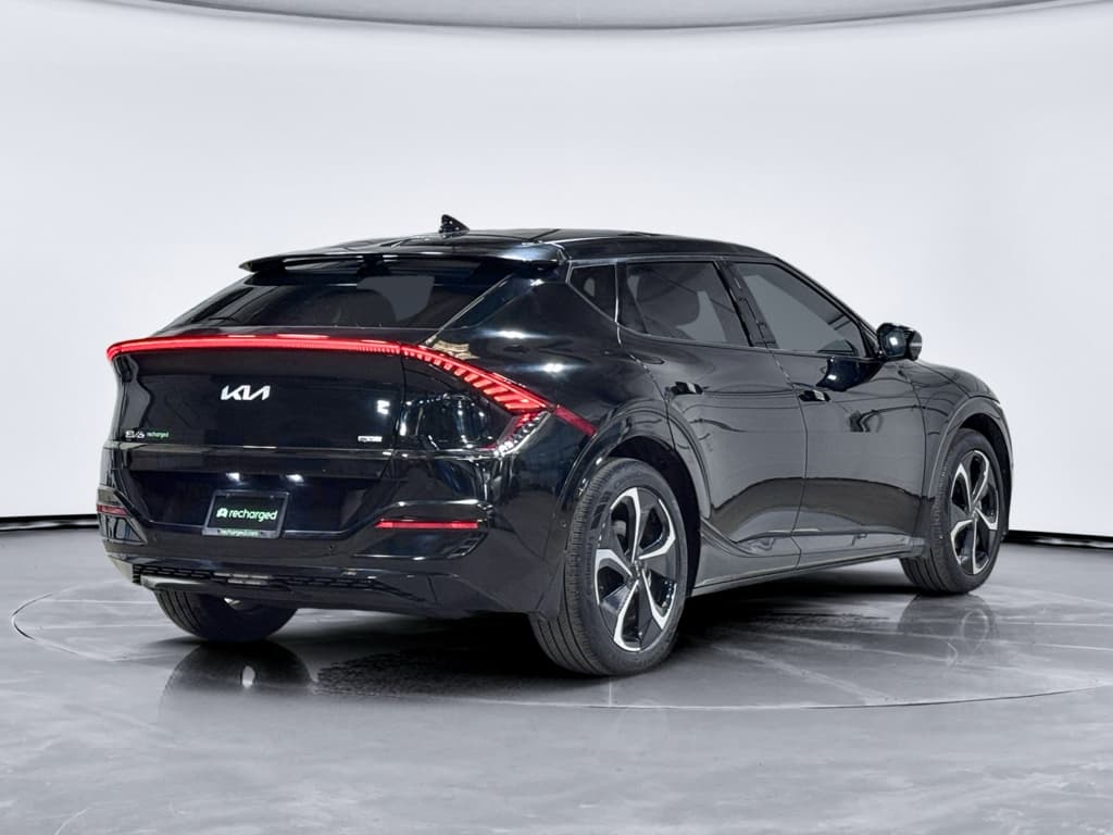 2024 Kia EV6 view 3