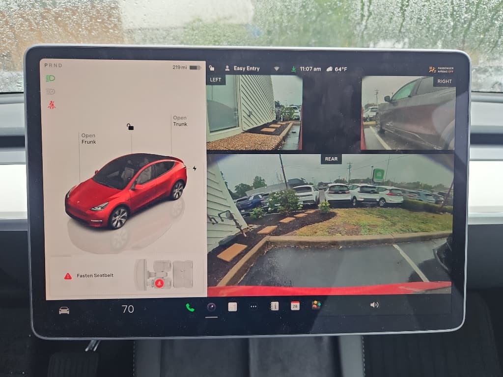 2023 Tesla Model Y view 14