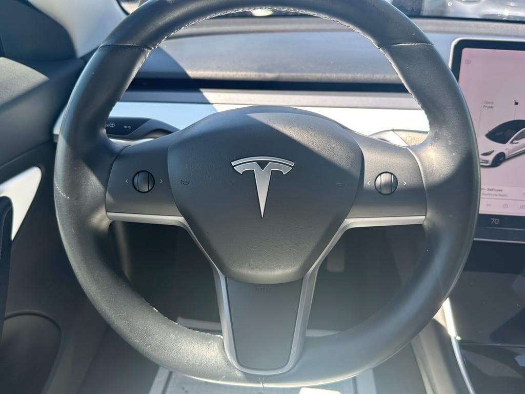 2019 Tesla Model 3 view 6