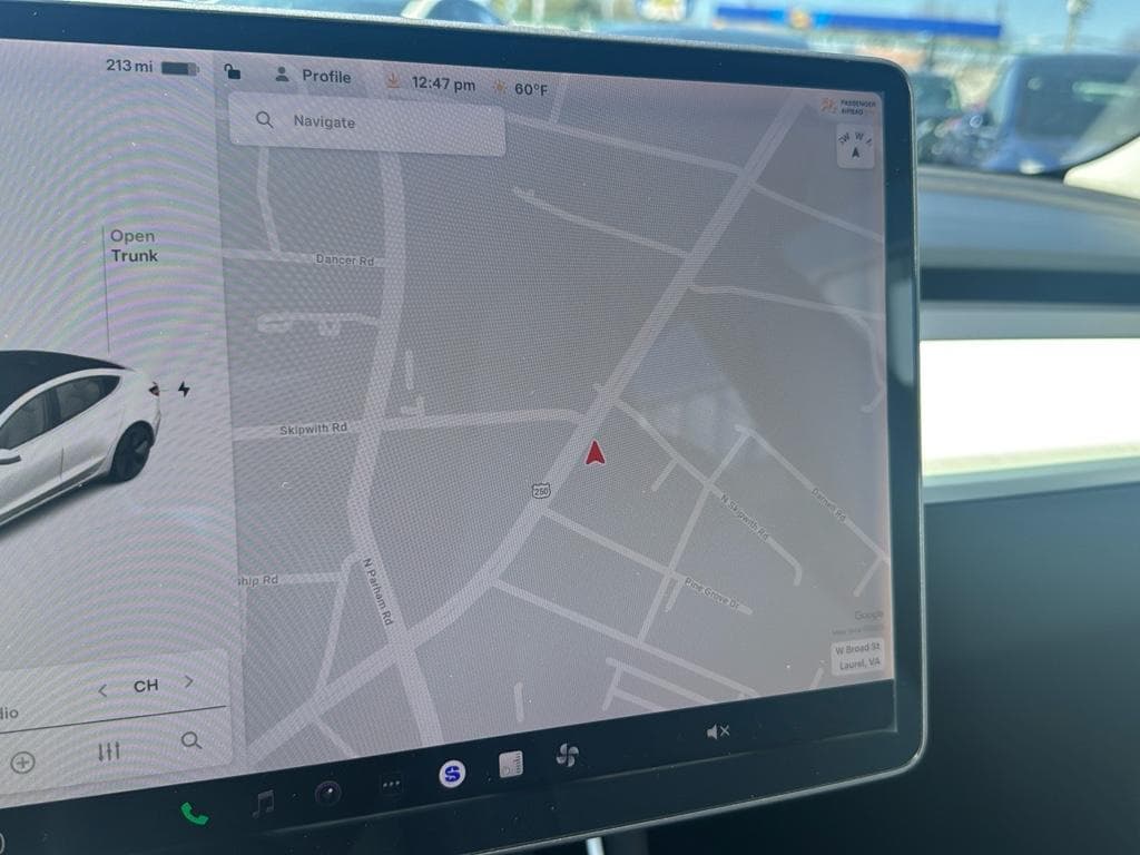 2019 Tesla Model 3 view 7
