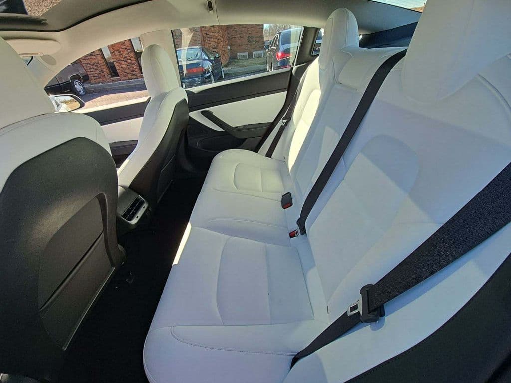 2019 Tesla Model 3 view 7