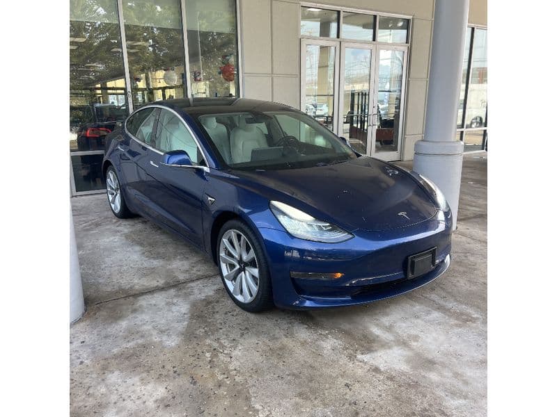 2019 Tesla Model 3 view 2