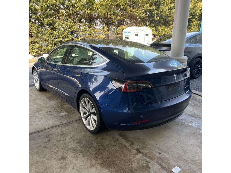 2019 Tesla Model 3 view 4