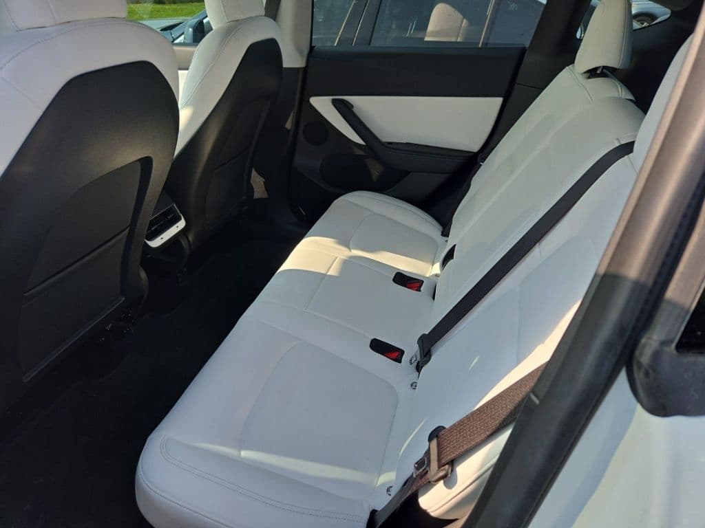 2021 Tesla Model Y view 8