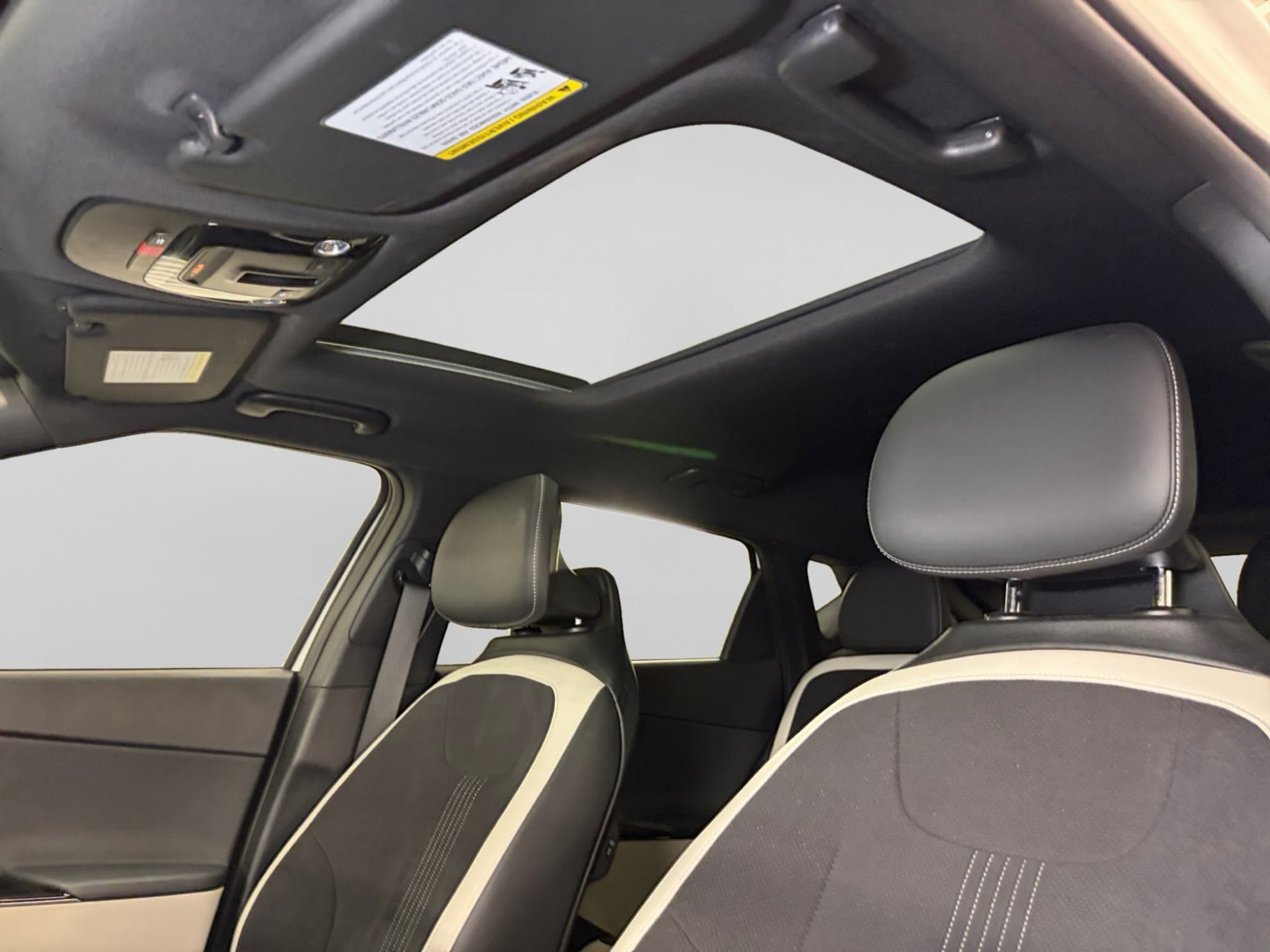 2024 Kia EV6 view 22