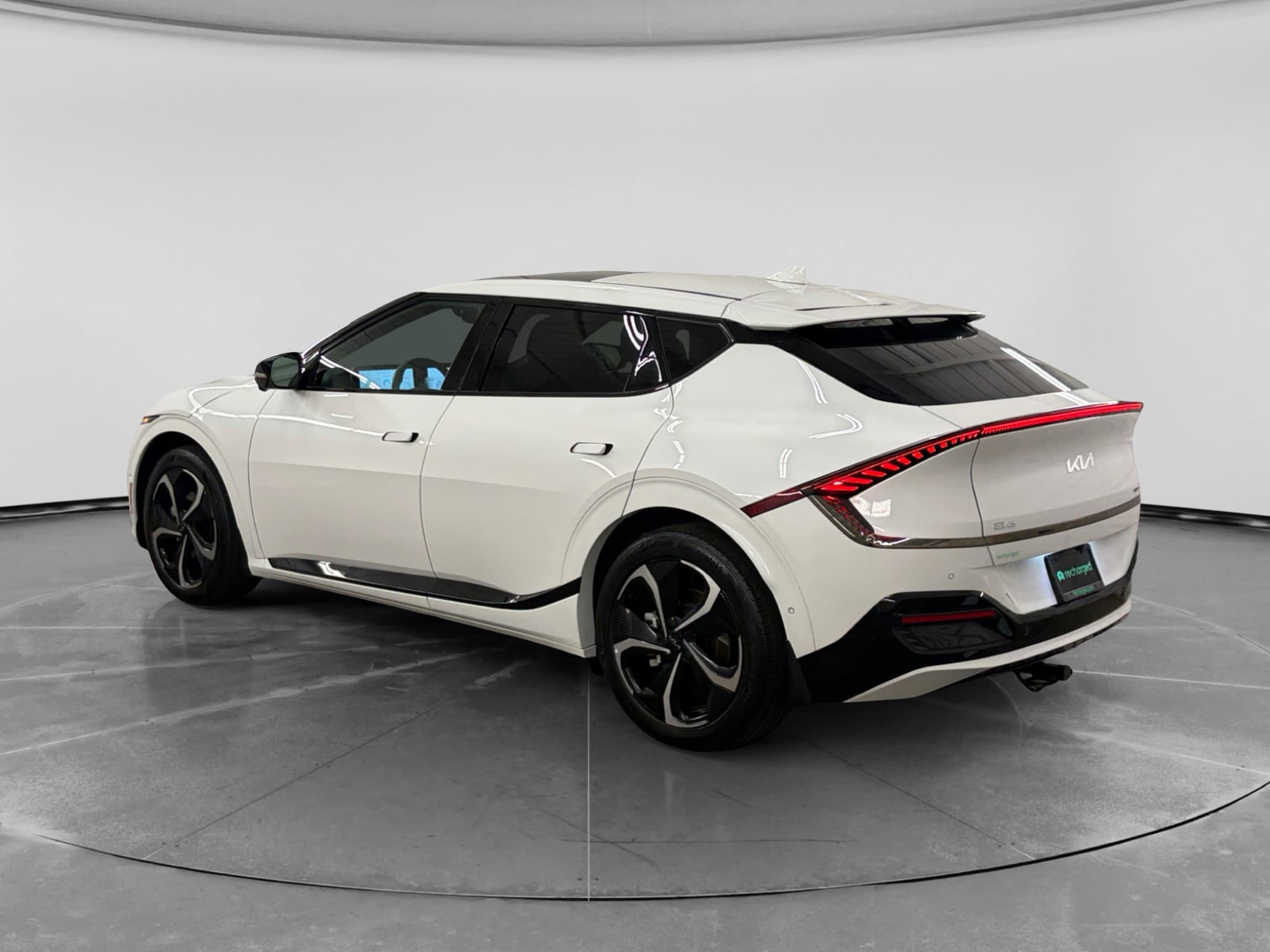 2024 Kia EV6 view 2