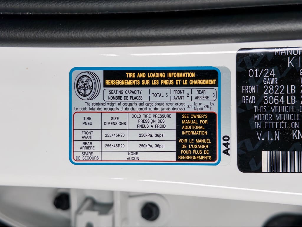 2024 Kia EV6 view 31