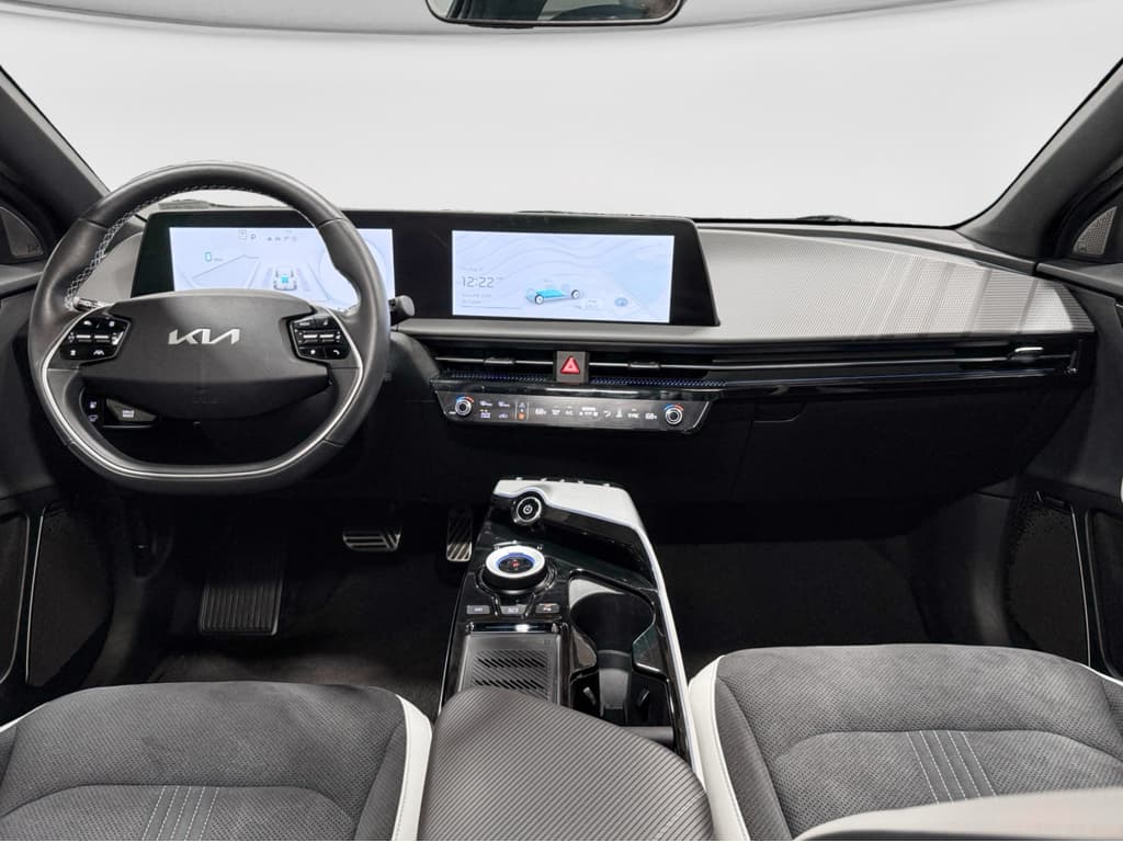 2024 Kia EV6 view 16