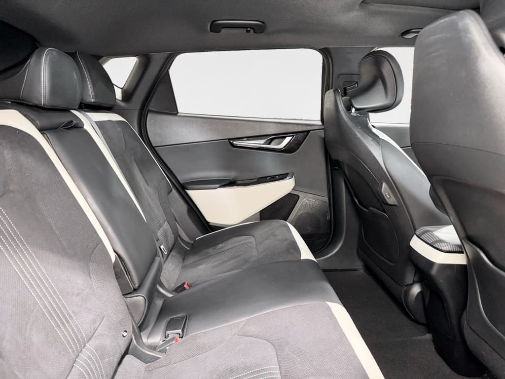 2024 Kia EV6 view 23