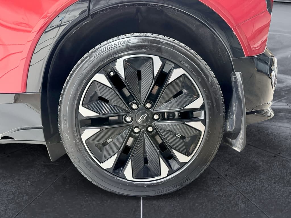 2024 Chevrolet Blazer EV view 32