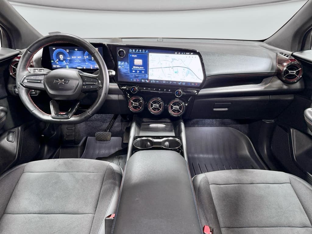 2024 Chevrolet Blazer EV view 17